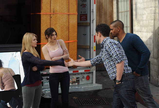 Still of Max Greenfield, Damon Wayans Jr., Alexandra Daddario and Stevie Nelson in New Girl (2011)