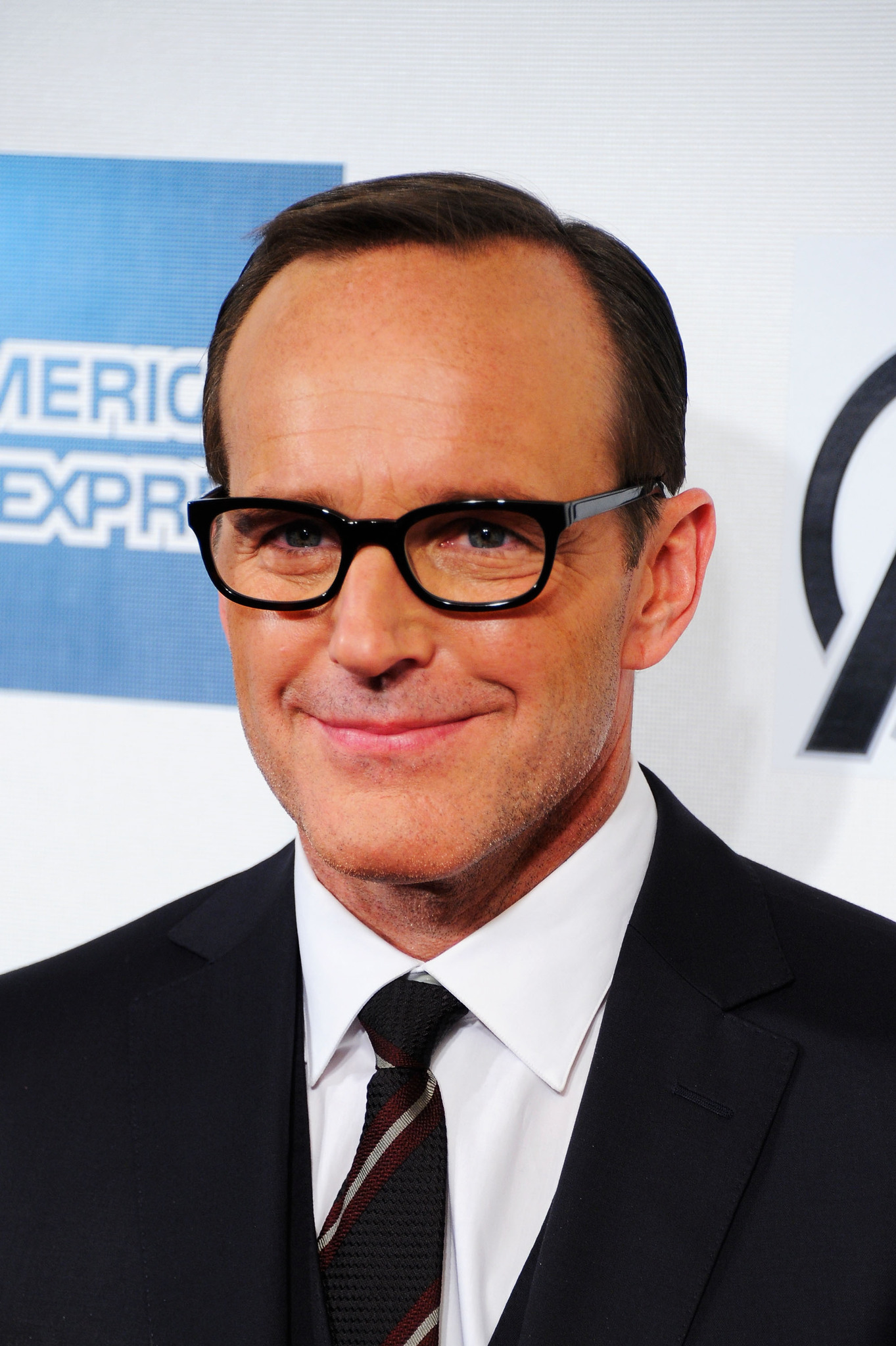 Clark Gregg at event of Kersytojai (2012)