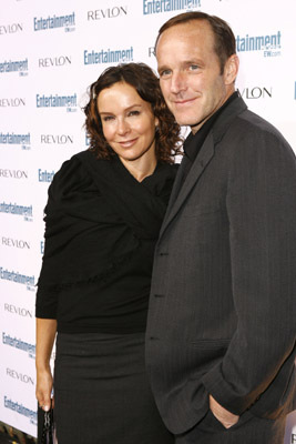 Jennifer Grey and Clark Gregg