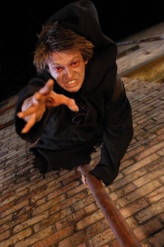 Still of Leo Gregory in Perfect Creature (2006)