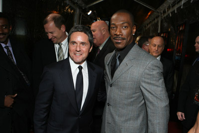 Eddie Murphy and Brad Grey at event of Dreamgirls (2006)