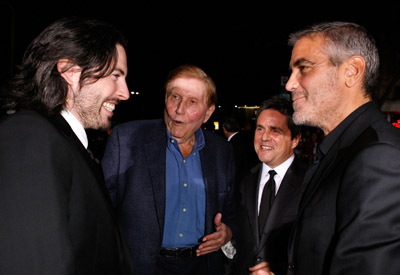 George Clooney, Brad Grey, Jason Reitman and Sumner Redstone at event of Viskas ore! (2009)