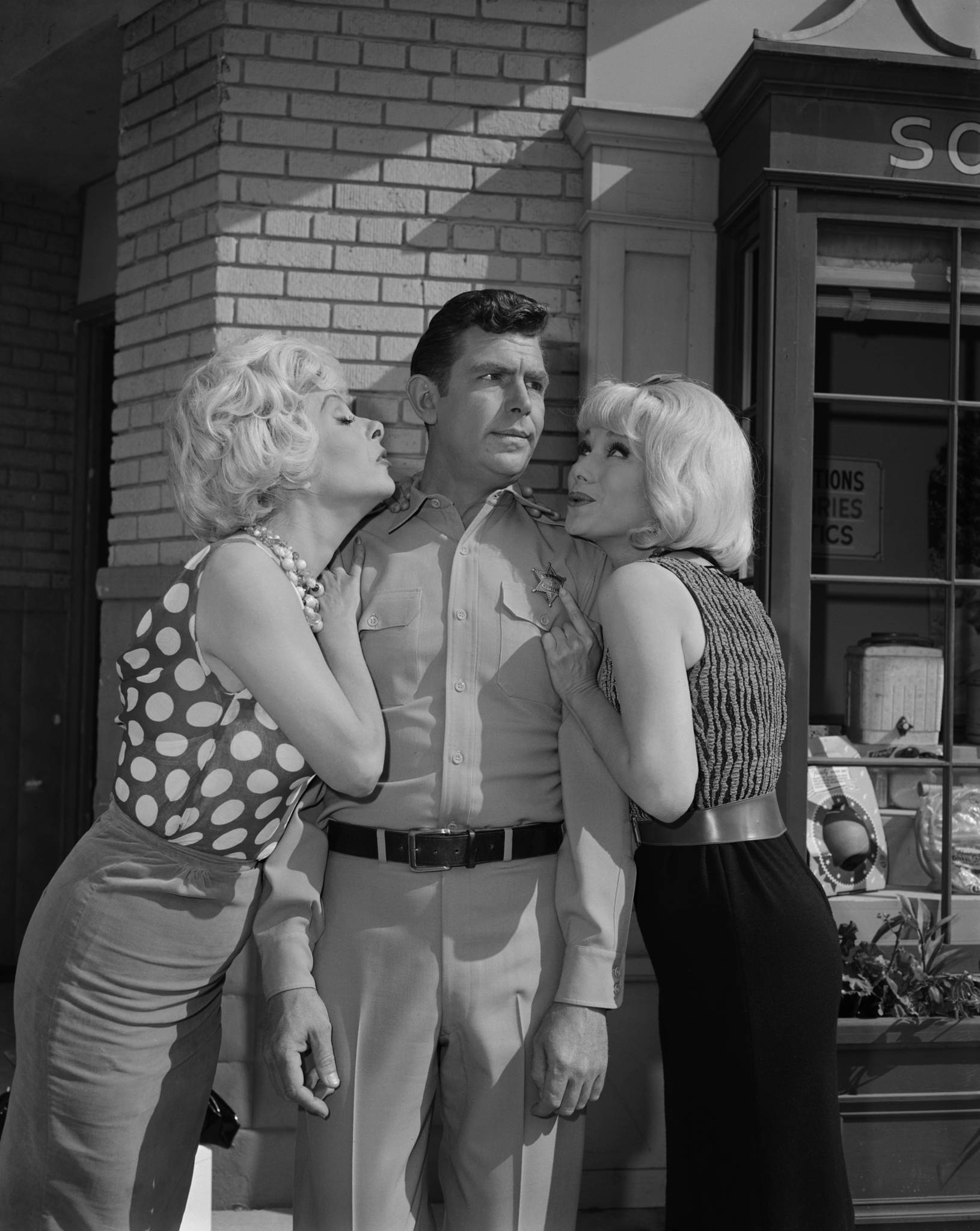 Still of Jean Carson, Andy Griffith and Joyce Jameson in The Andy Griffith Show (1960)