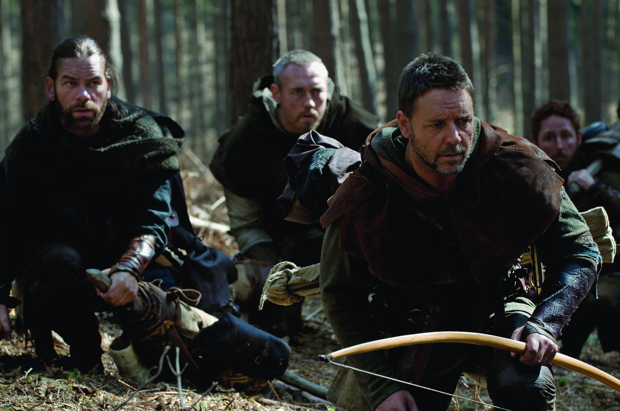 Still of Russell Crowe, Alan Doyle, Kevin Durand and Scott Grimes in Robinas Hudas (2010)