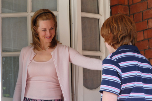 Still of Laura Linney and Rupert Grint in Driving Lessons (2006)