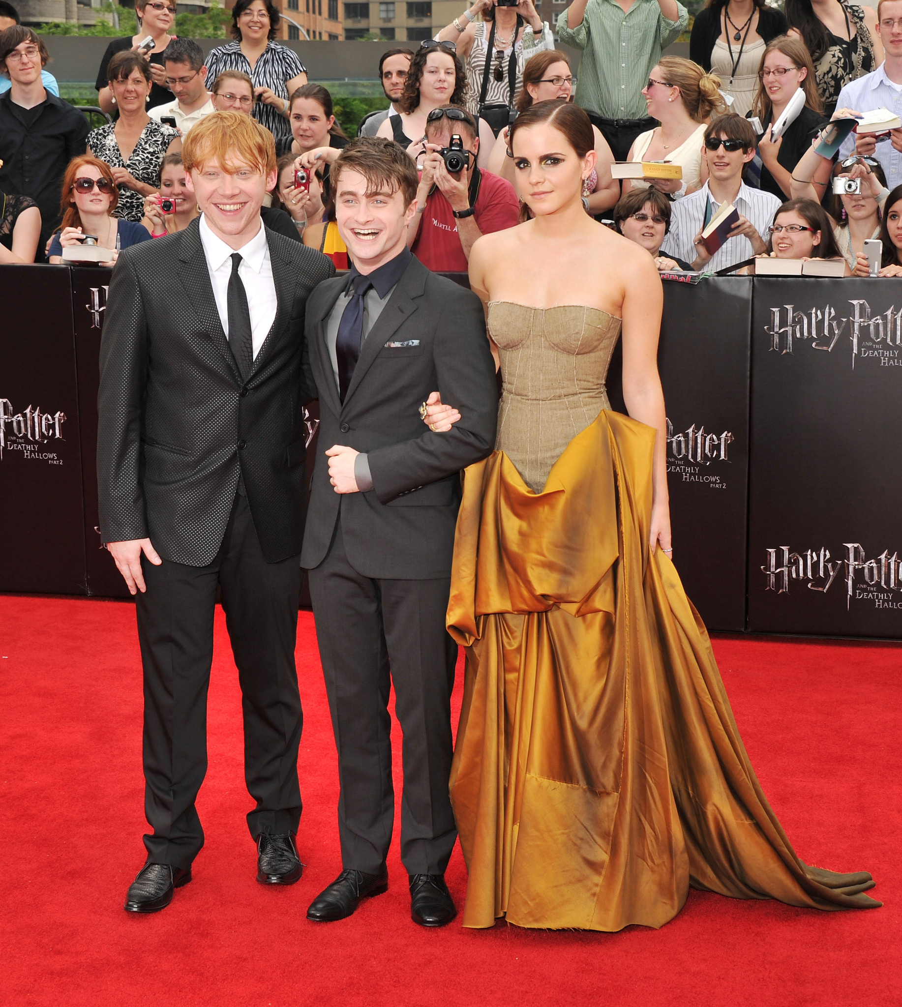 Rupert Grint, Daniel Radcliffe and Emma Watson at event of Haris Poteris ir mirties relikvijos. 2 dalis (2011)