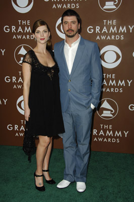 Dave Grohl and Jordyn Blum at event of The 48th Annual Grammy Awards (2006)
