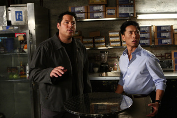 Still of Greg Grunberg and James Kyson in Herojai (2006)