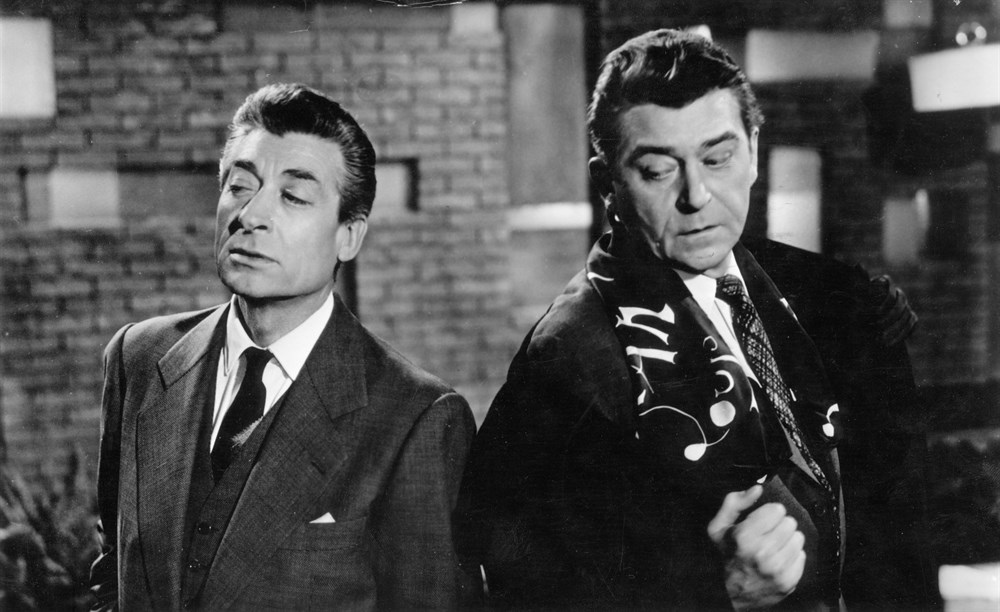 Still of Henri Guisol and Jean Servais in Meurtre en 45 tours (1960)