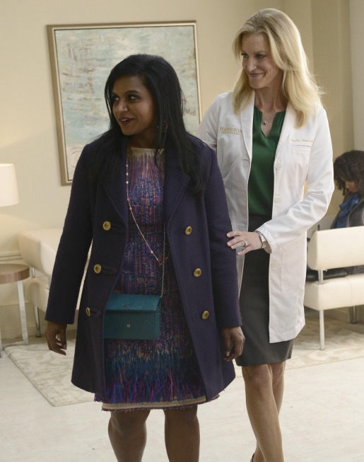 Still of Anna Gunn and Mindy Kaling in The Mindy Project (2012)