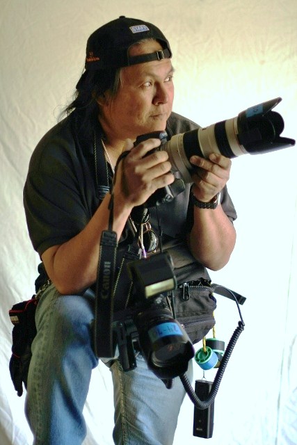 Photojournalist Larry Gus specialist in Breaking New Photography, Portraits, Documentary, Entertainment, Video Production, etc.