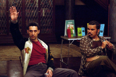 Still of John Turturro and Luis Guzmán in Anger Management (2003)