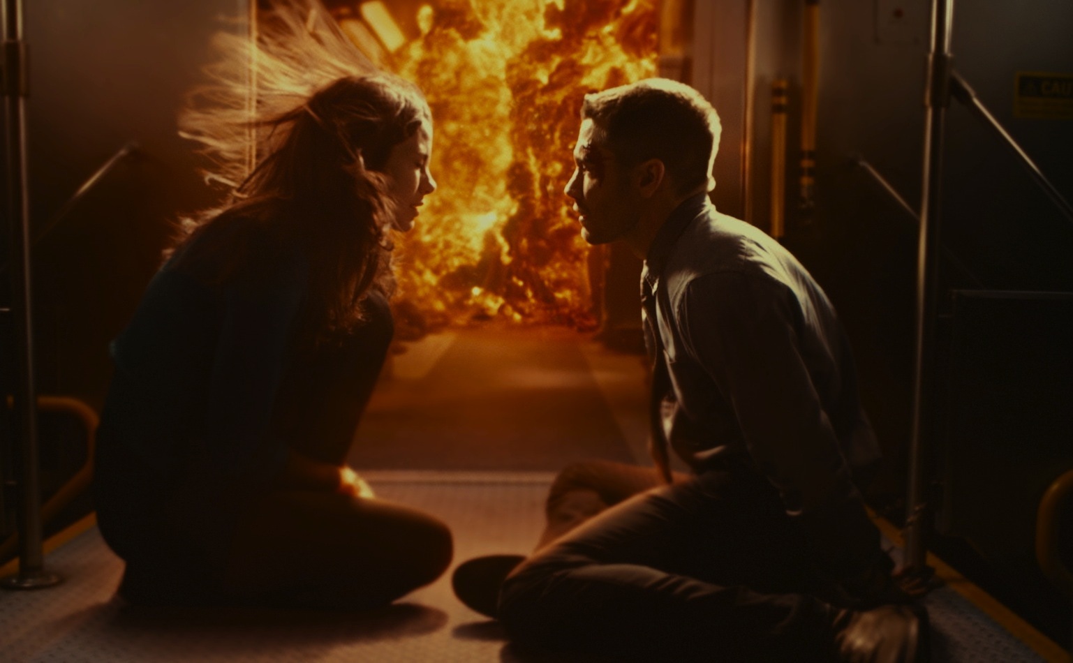 Still of Jake Gyllenhaal and Michelle Monaghan in Iseities kodas (2011)