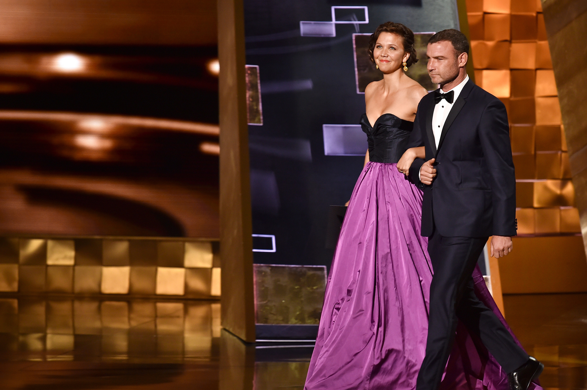 Liev Schreiber and Maggie Gyllenhaal at event of The 67th Primetime Emmy Awards (2015)