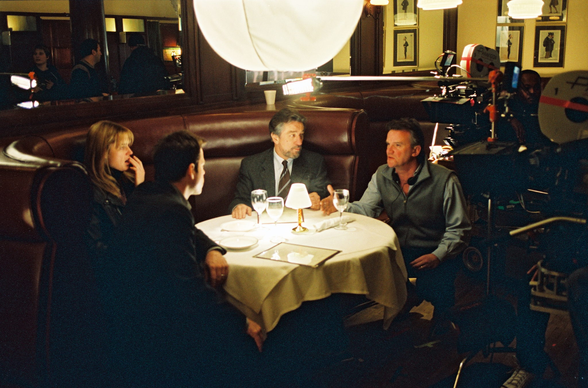 Robert De Niro, Greg Kinnear, Rebecca Romijn and Nick Hamm in Godsend (2004)