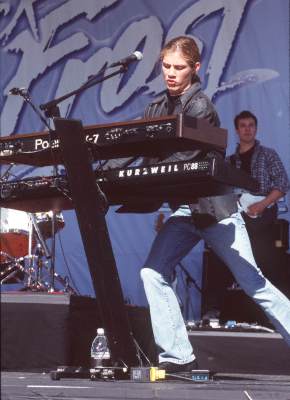 Taylor Hanson at event of Jack Frost (1998)