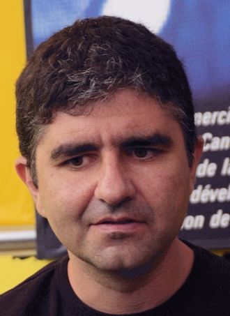 Dominic Harari at event of Seres queridos (2004)