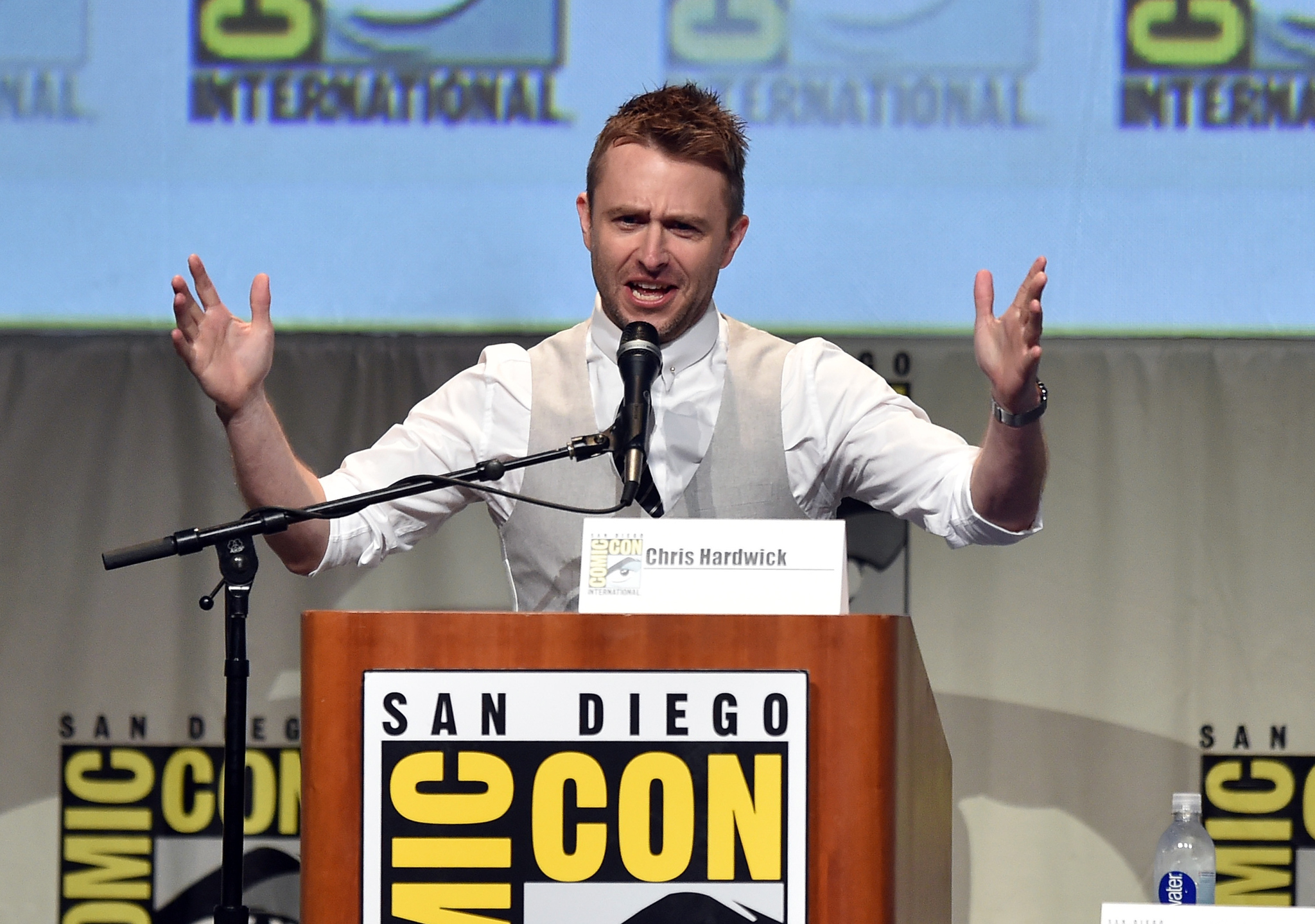 Chris Hardwick at event of Doctor Who (2005)
