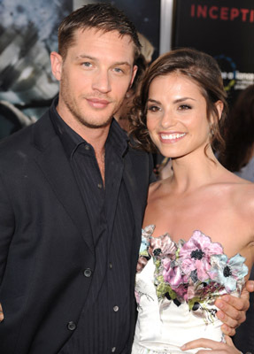 Tom Hardy and Charlotte Riley at event of Pradzia (2010)