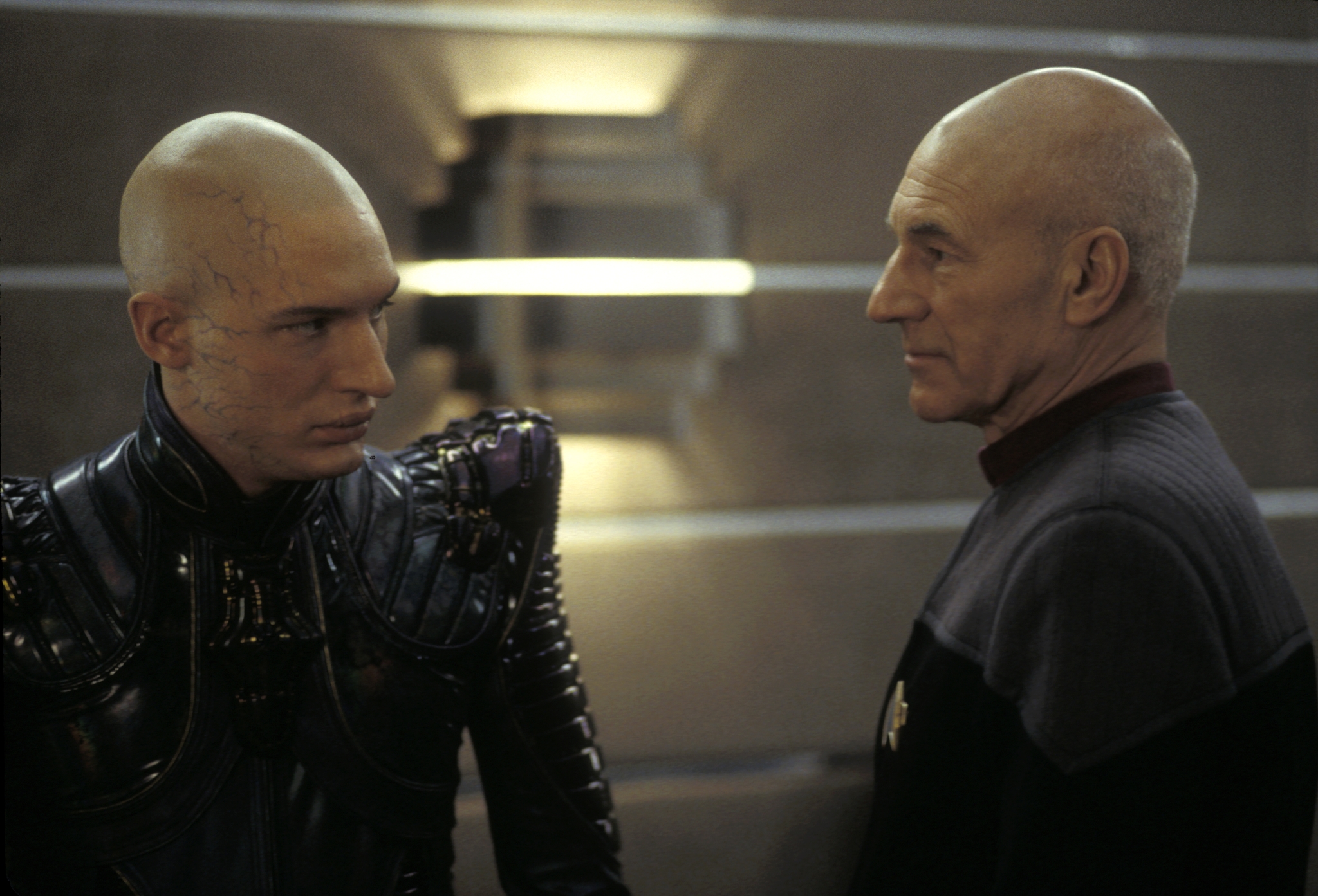 Still of Patrick Stewart and Tom Hardy in Star Trek: Nemesis (2002)