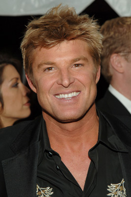 Winsor Harmon at event of The 32nd Annual Daytime Emmy Awards (2005)