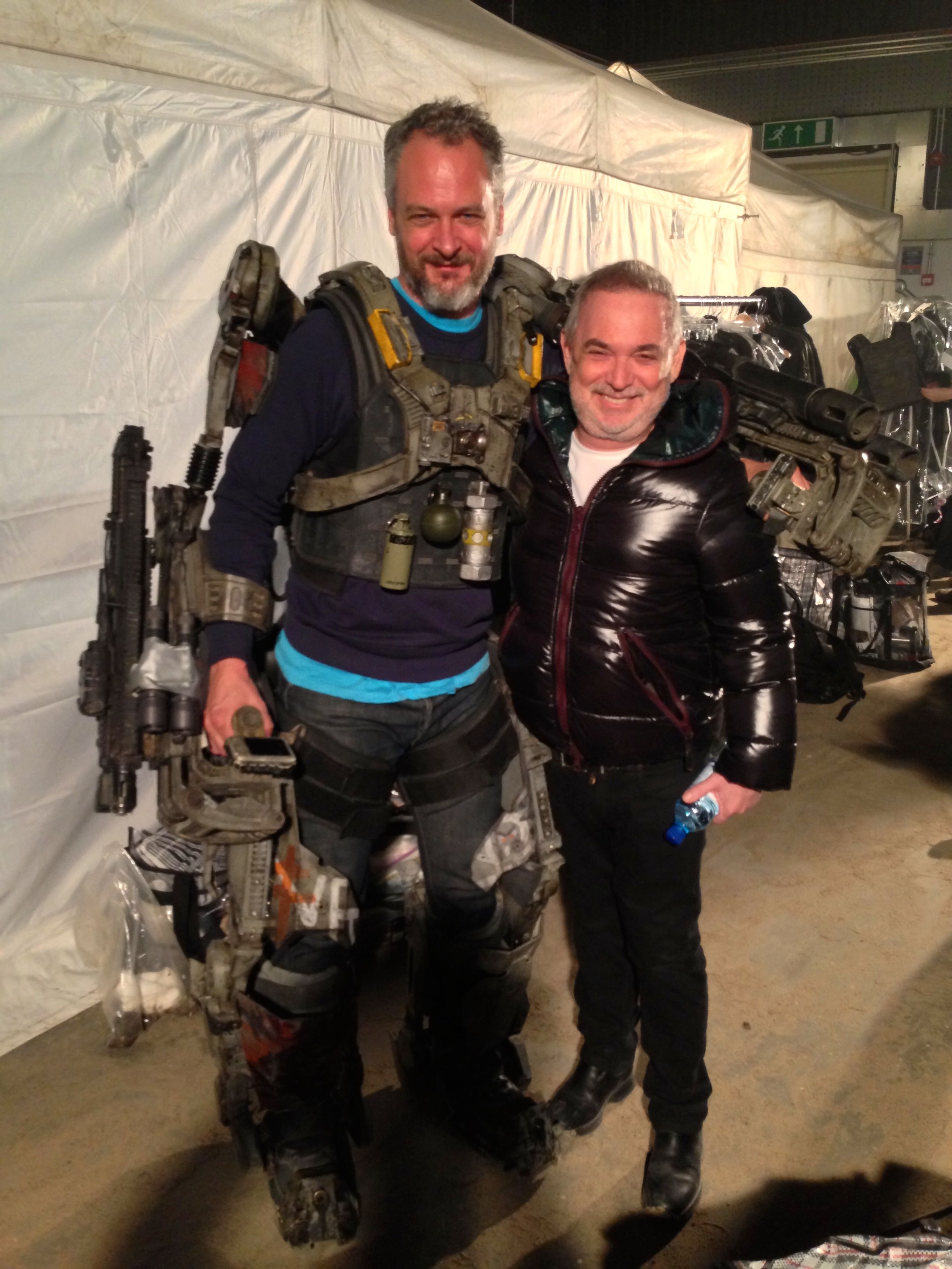 On the set of EDGE OF TOMORROW with Producer Erwin Stoff