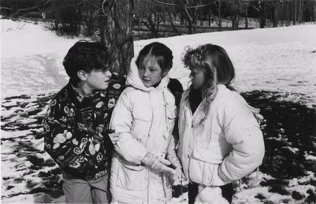 Johnny Galecki, Rebecca Harrell and Ariana Richards on the set of 