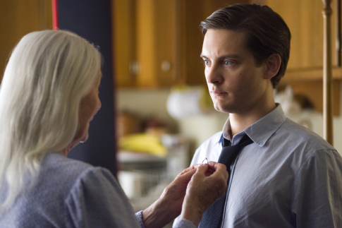 Still of Tobey Maguire and Rosemary Harris in Zmogus voras 3 (2007)