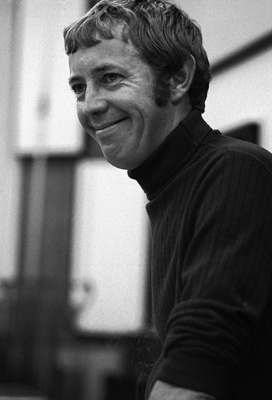 Noel Harrison at a recording session