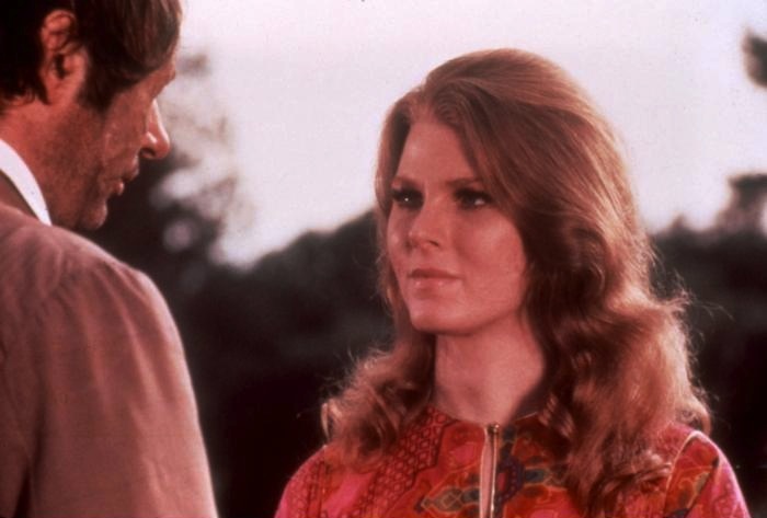 Still of Mariette Hartley in The Return of Count Yorga (1971)