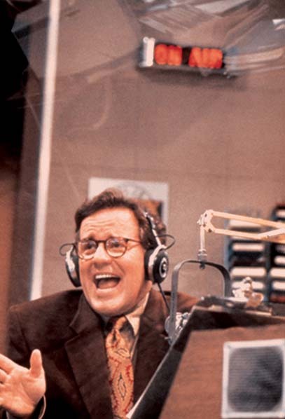 Still of Phil Hartman in NewsRadio (1995)