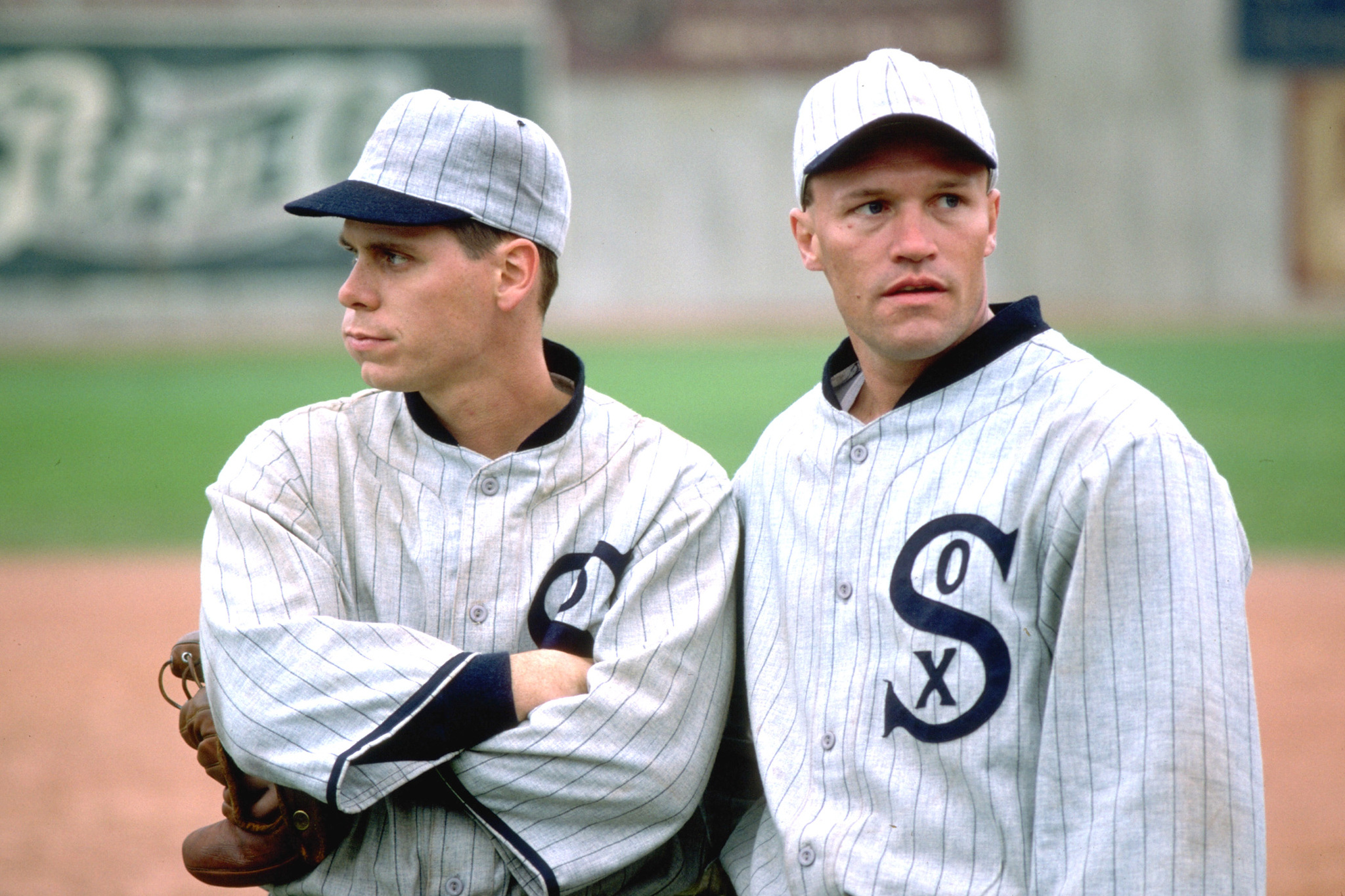 Still of Don Harvey and Michael Rooker in Eight Men Out (1988)