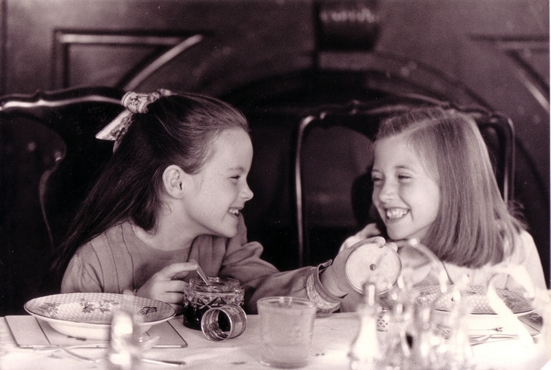 Hazel Flanagan and Amy Joyce Hastings as Deirdre and Geraldine Quinton