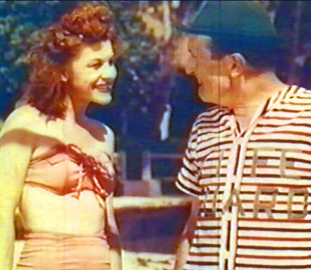 Grace Hathaway and Hermie Rose in Burlesque in Hawaii (1952)