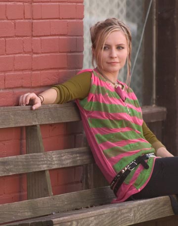 Still of Lindsey Haun in Broken Bridges (2006)