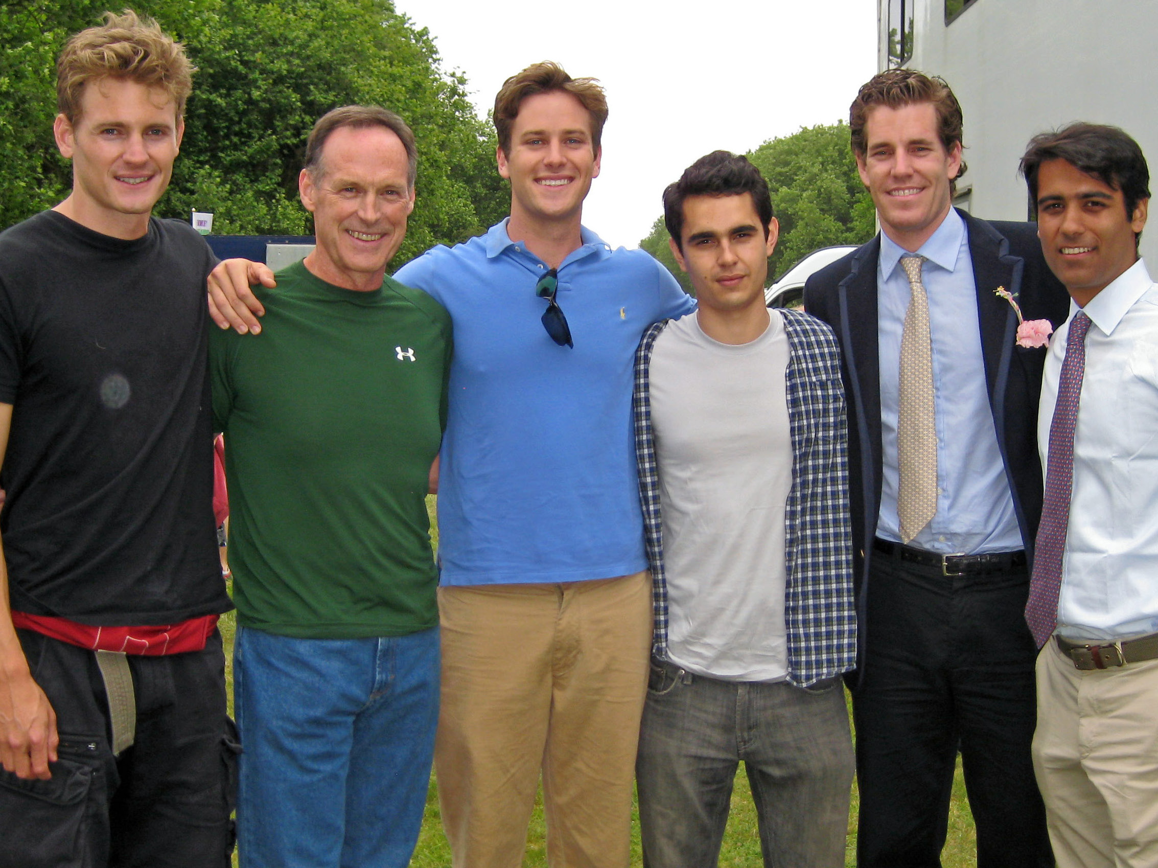 Josh Pence,John Hayden, Armie Hammer,Max Minghella, Cameron Winklevoss,Divya Narendra. 