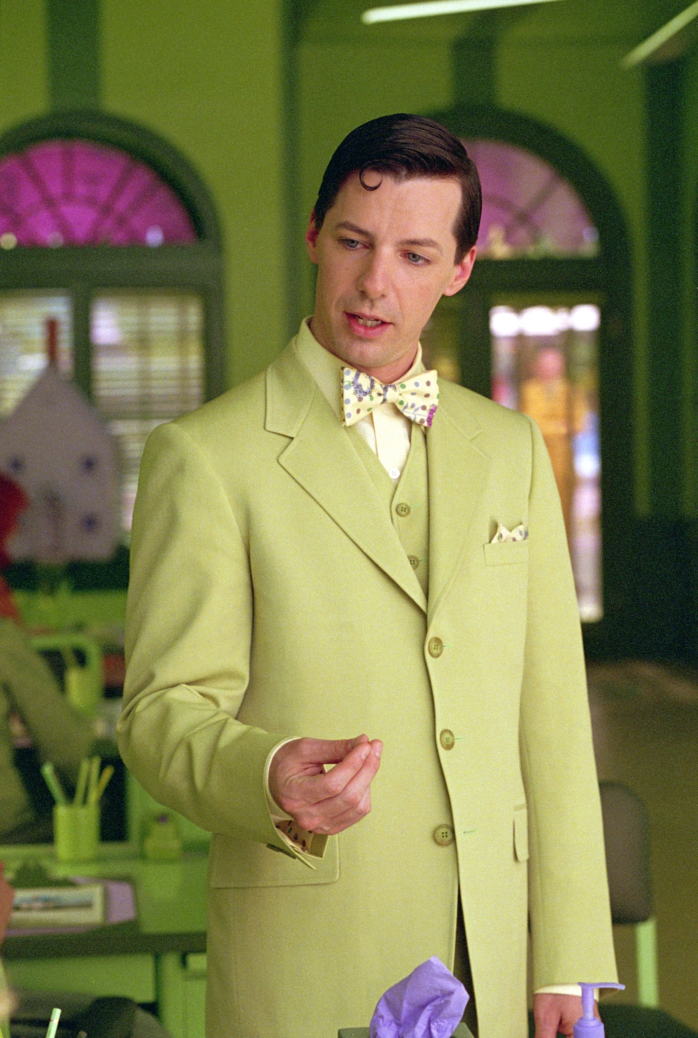 Still of Sean Hayes in Dr. Seuss' The Cat in the Hat (2003)