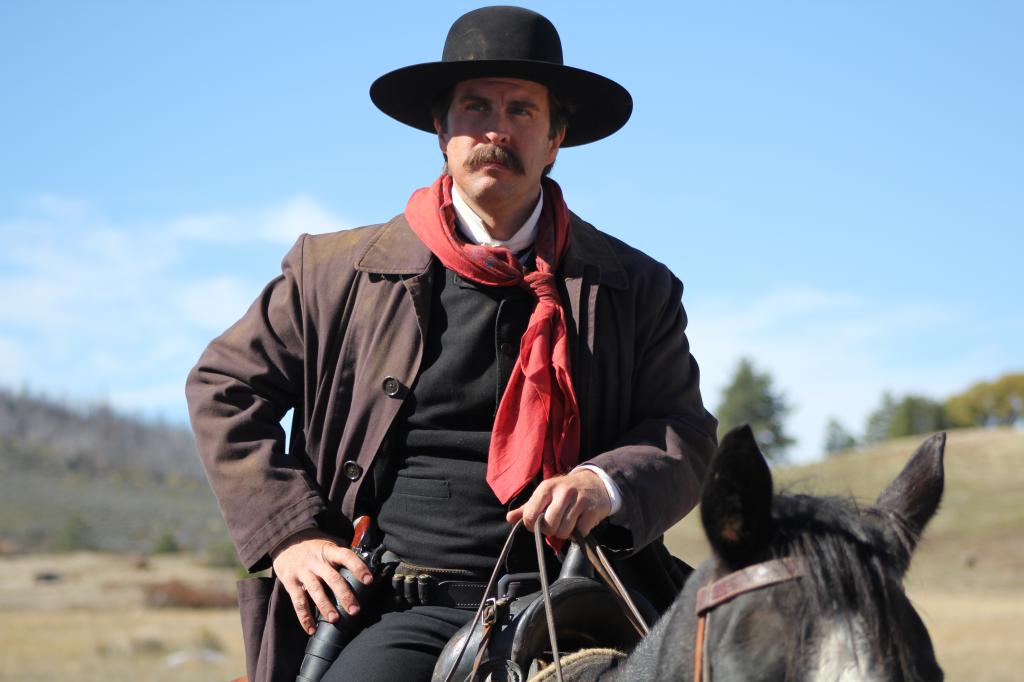 EH as Wyatt Earp
