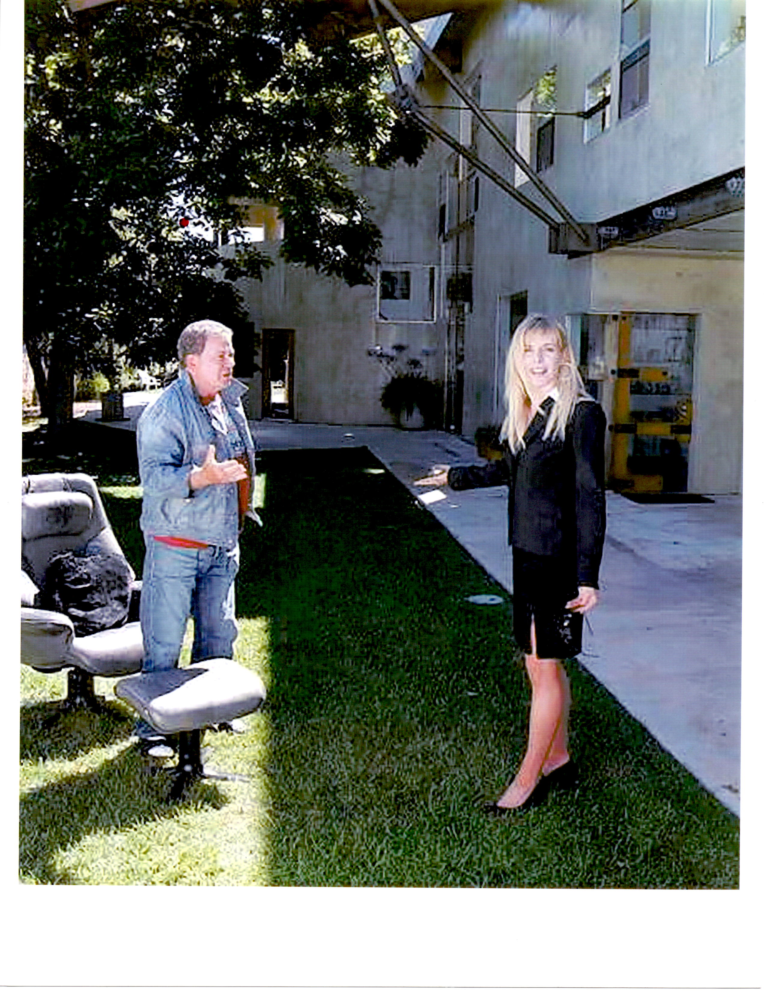 Still of Jayne Heitmeyer and William Shatner