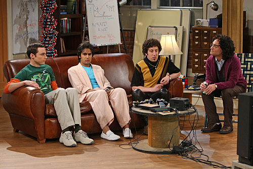 Still of Johnny Galecki, Simon Helberg, Jim Parsons and Kunal Nayyar in Didziojo sprogimo teorija (2007)