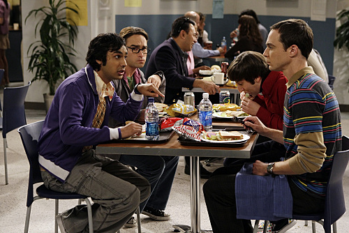 Still of Johnny Galecki, Simon Helberg, Jim Parsons and Kunal Nayyar in Didziojo sprogimo teorija (2007)