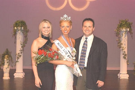 Harrison Held, host of the 2004 Miss Los Angeles County USA Pageant with winner Kellyanne Beile and co-host Jennifer Hopton, Miss Los Angeles County Teen USA 2000