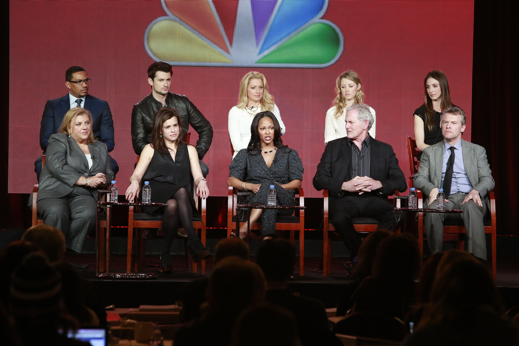 Victor Garber, Tate Donovan, Gail Berman, Meagan Good, Liz Heldens, Marin Hinkle, Katherine LaNasa, Wes Brown and Ella Rae Peck at event of Deception (2013)