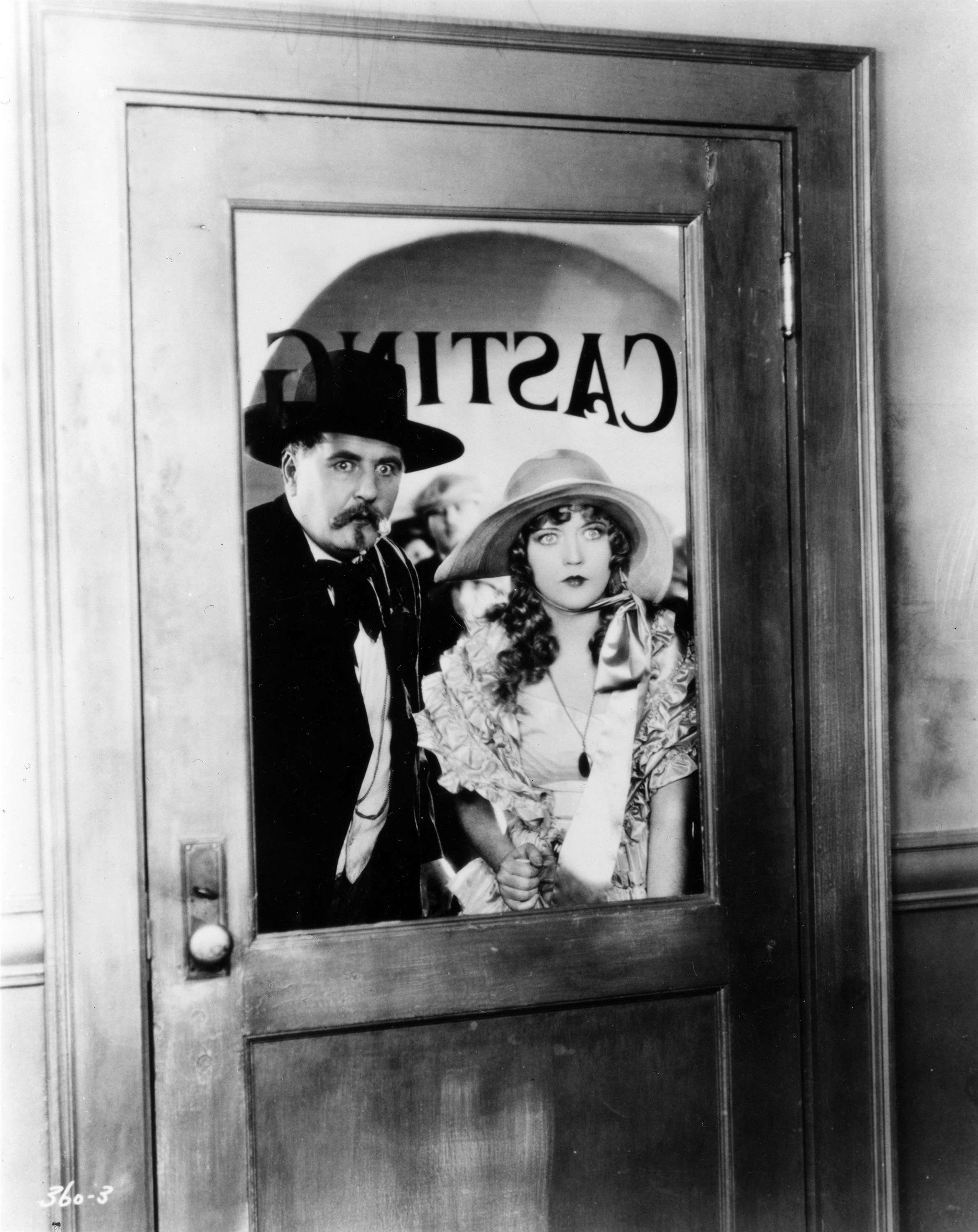 Still of Marion Davies and Dell Henderson in Show People (1928)