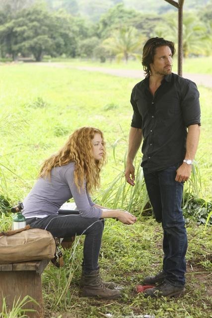 Still of Martin Henderson and Rachelle Lefevre in Off the Map (2003)