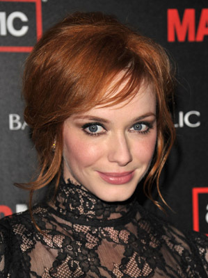 Christina Hendricks at event of MAD MEN. Reklamos vilkai (2007)