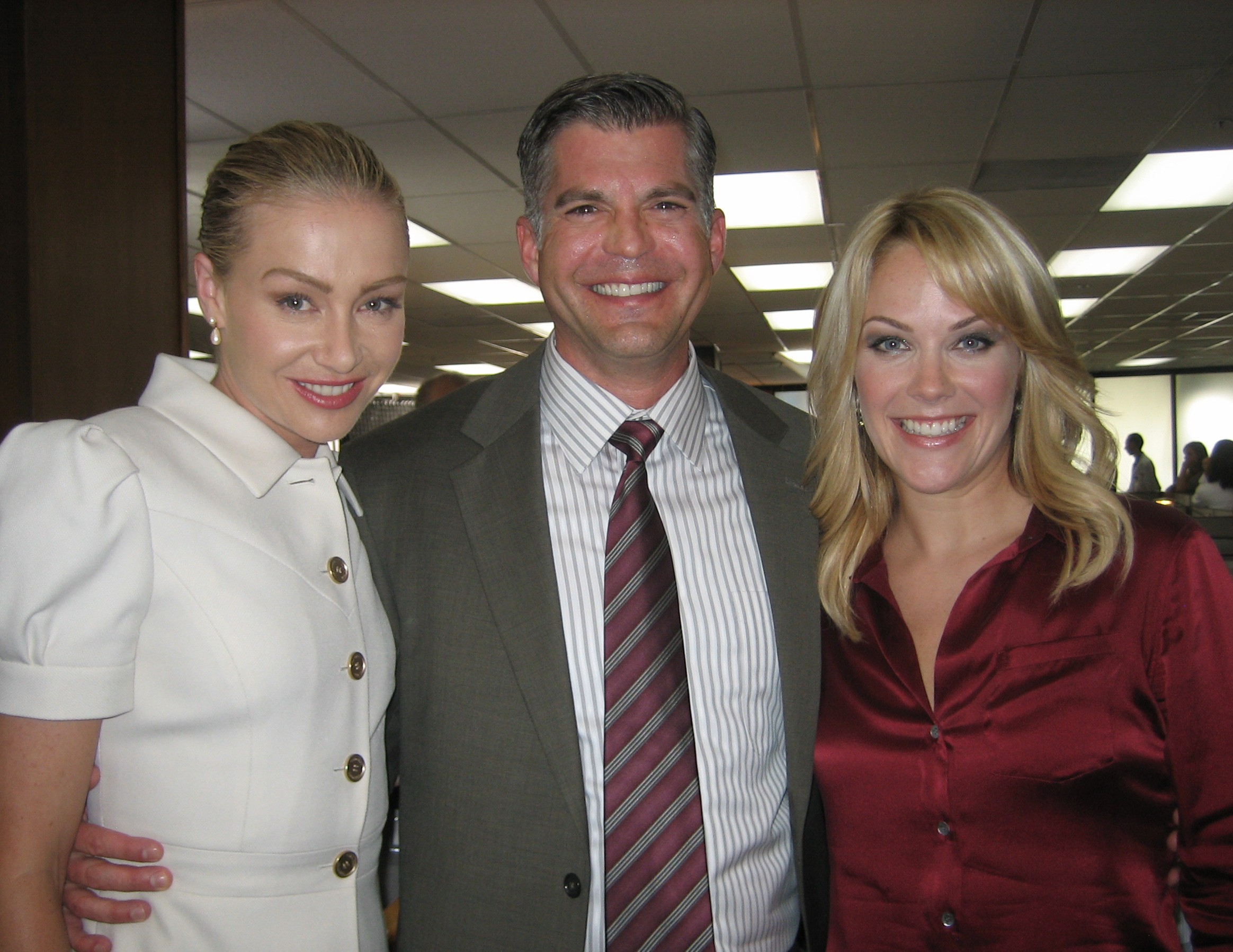 Portia de Rossi, Jesse Henecke and Andrea Anders on the set of 