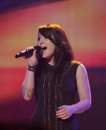 Still of Carly Smithson in American Idol: The Search for a Superstar (2002)