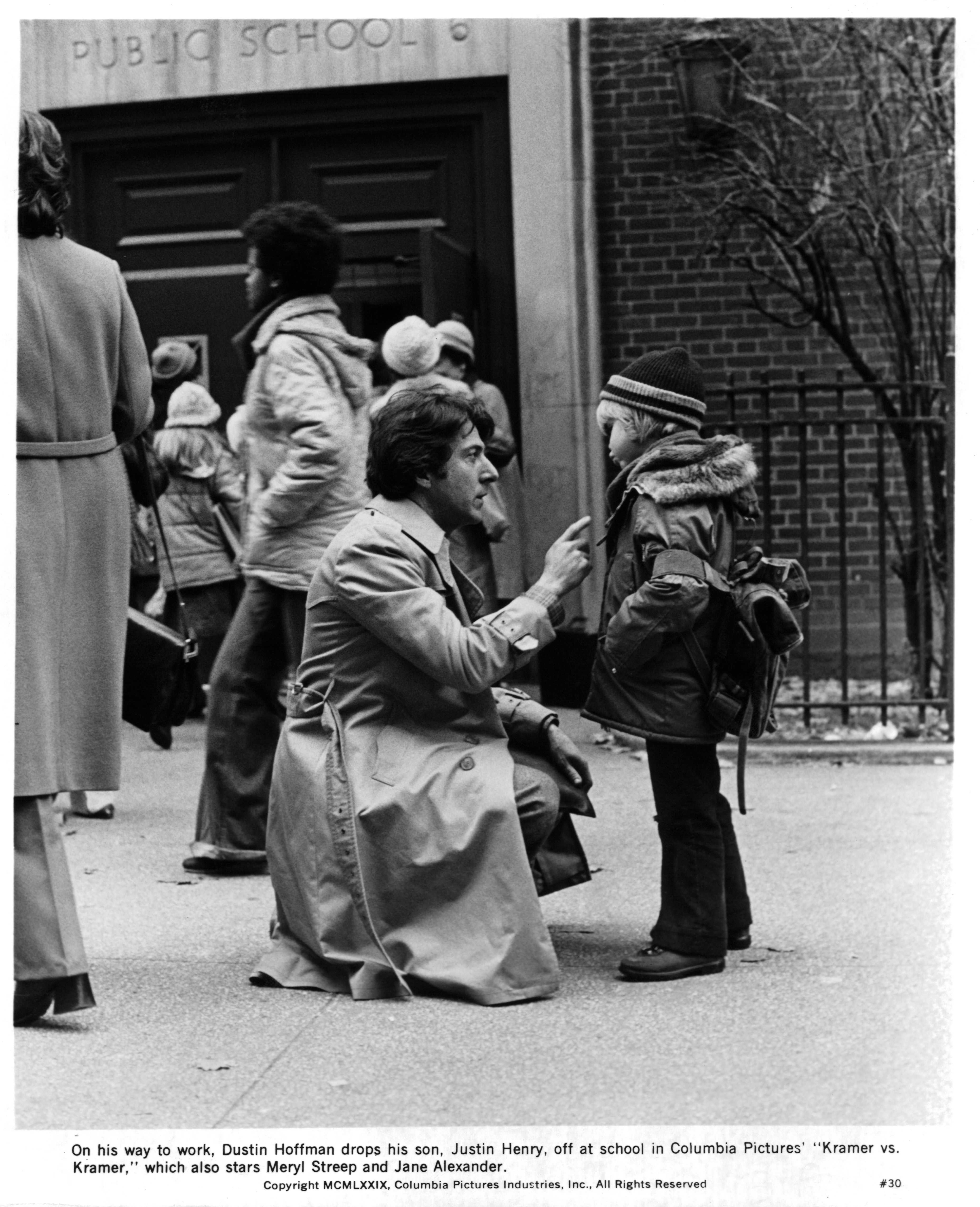 Still of Dustin Hoffman and Justin Henry in Kamer pries Krameri (1979)