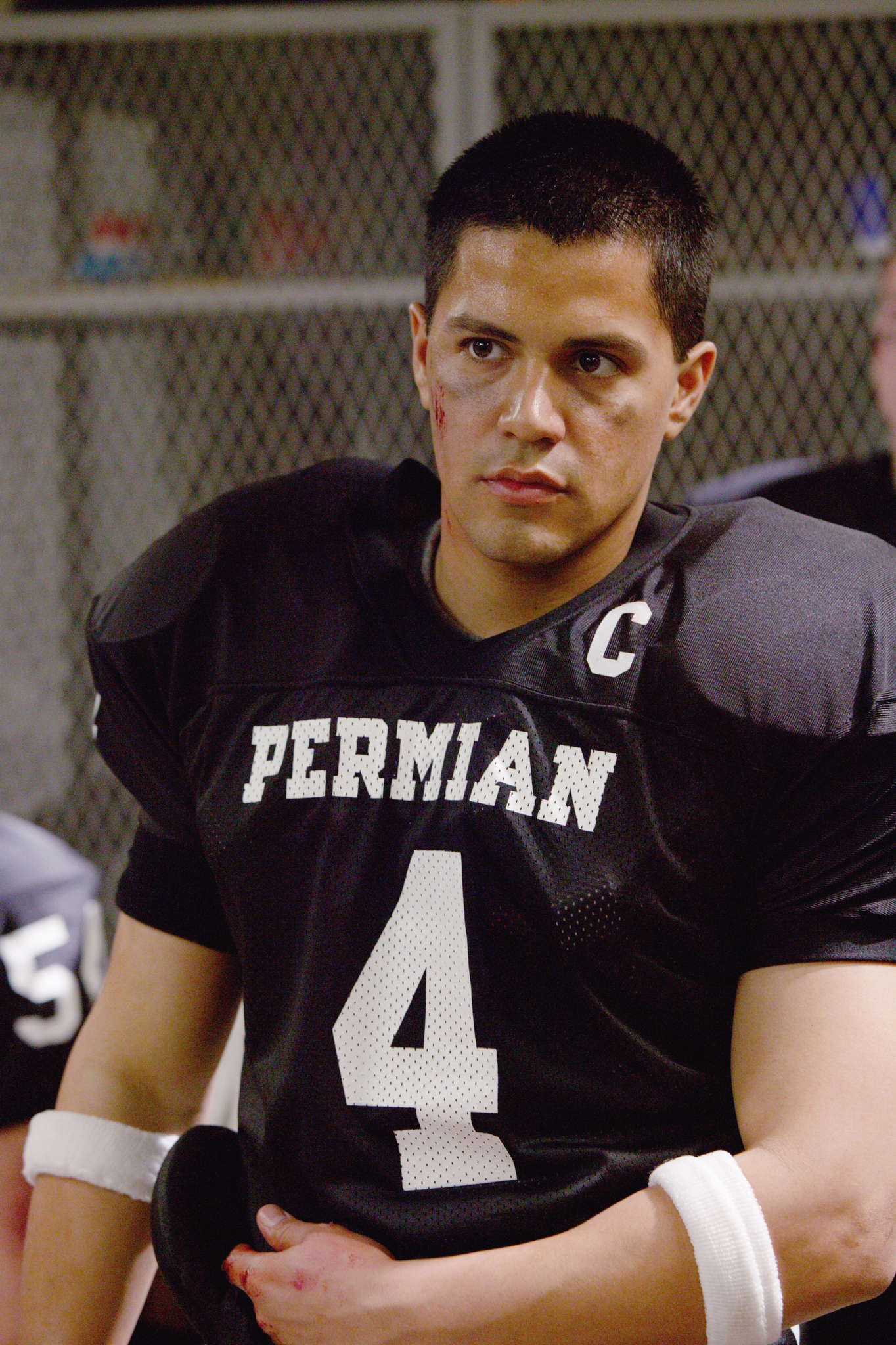 Still of Jay Hernandez in Penktadienio vakaro ziburiai (2004)